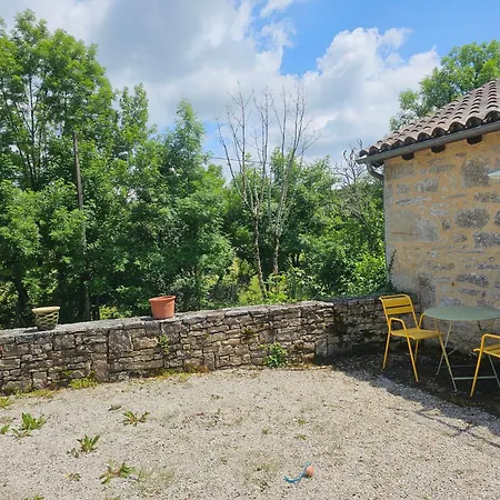 Entre Pierres Et Legendes